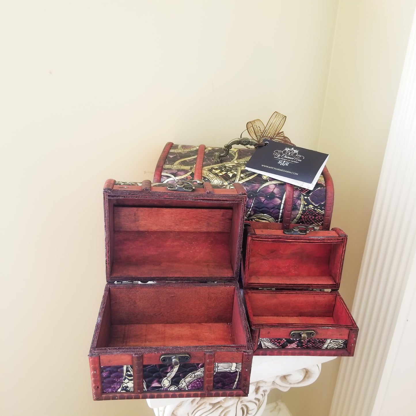 3 Piece Jewelry Trunk Set image 3